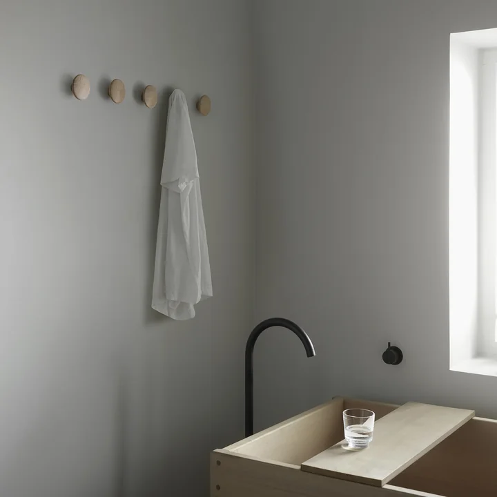 Muuto - Wall hook "The Dots" single X-Small, oiled oak