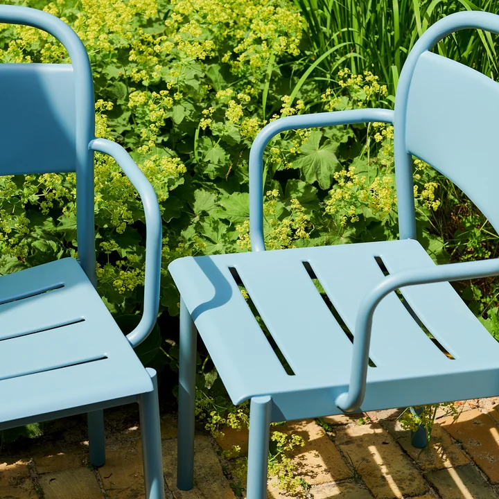 Muuto - Linear Steel Armchair Outdoor, light blue