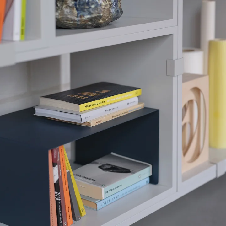 Muuto - Stacked Shelving system - light gray