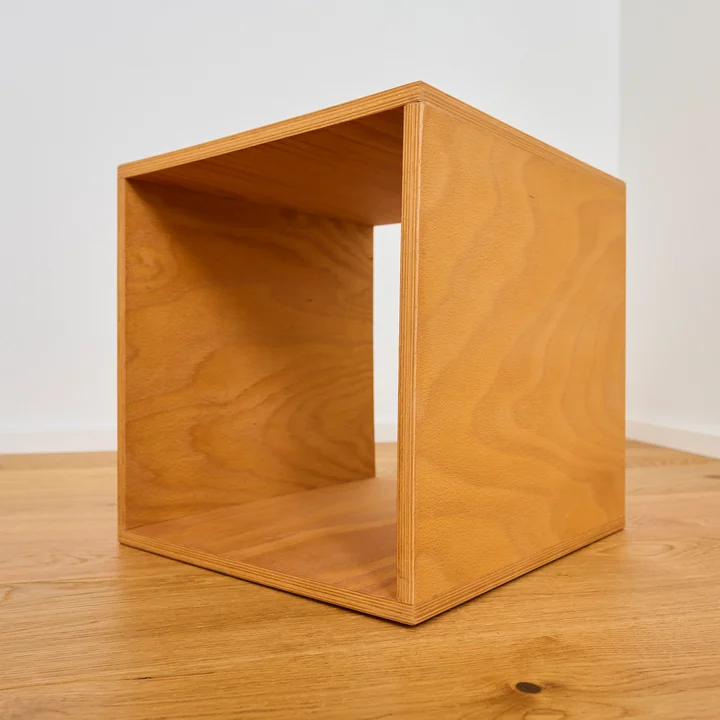 Tojo - cube bedside table