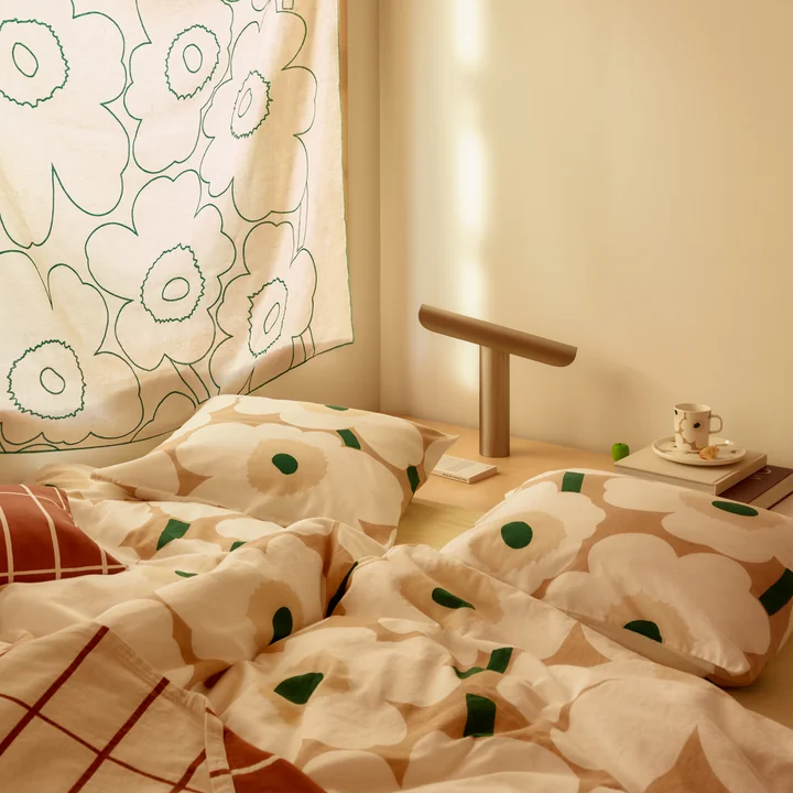 Marimekko - Unikko Duvet cover, 150 x 210 cm, sand / off-white / hay / emerald