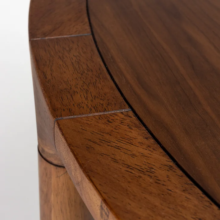 Zuiver - Storm Dining table Ø 128 cm, walnut