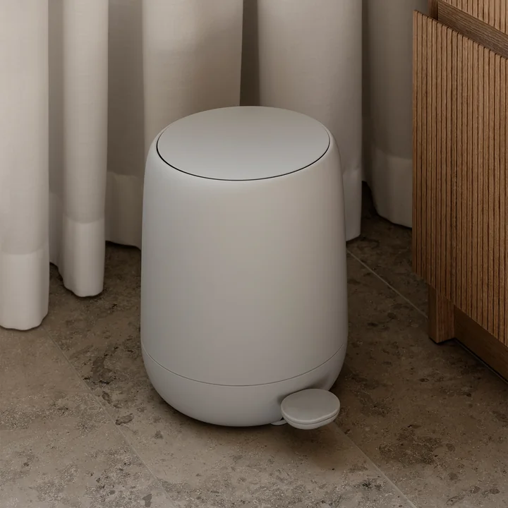 Blomus - Sono 5L Pedal Trash Can