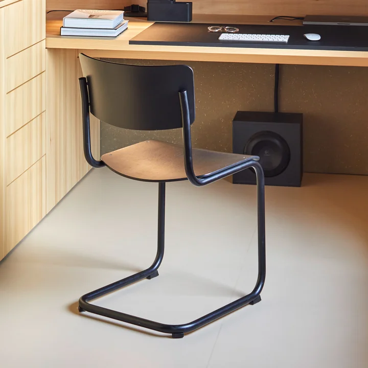 Thonet - S 43 Chair, Classics in Color, black / black-stained beech (TP 29)