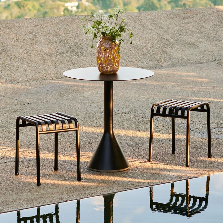 HAY - Palissade Cone Bistro table, Ø 70 x H 74 cm, anthracite