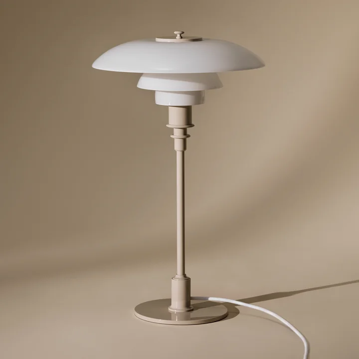 Louis Poulsen - PH 3/2 Glossy Table Lamp, Beige
