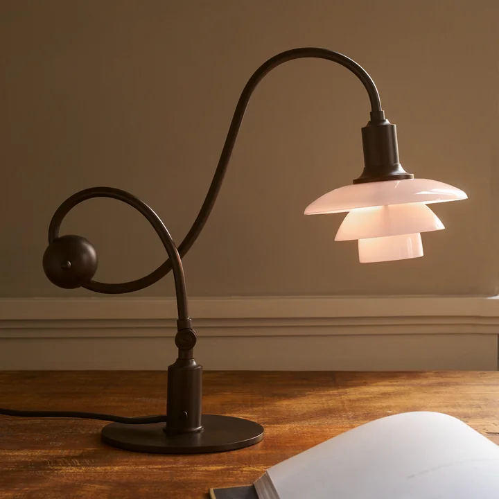 Louis Poulsen - PH 1/1 " Piano " Table Lamp, dusty terracotta, Limited Edition