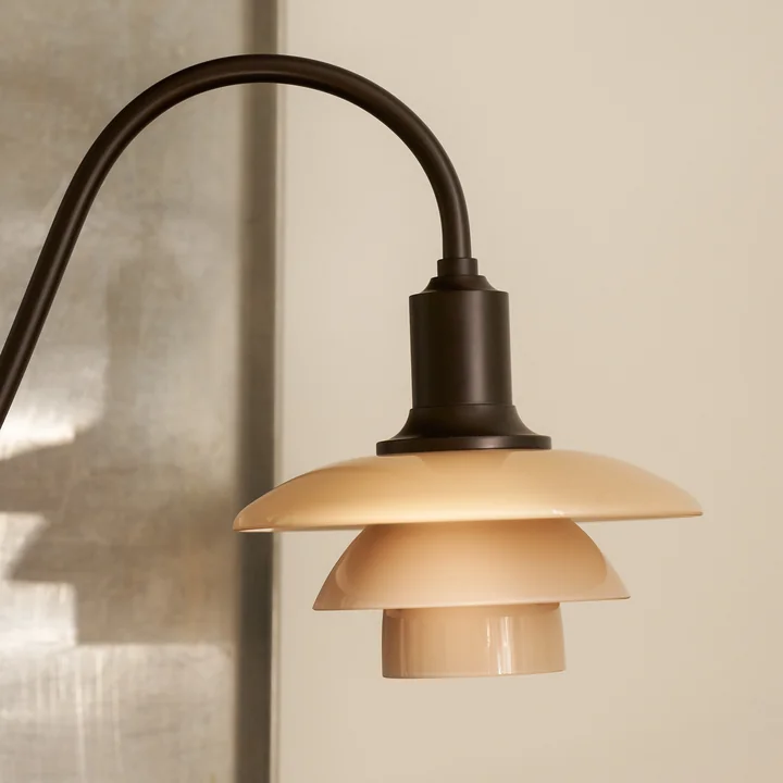 Louis Poulsen - PH 1/1 " Piano " Table Lamp, dusty terracotta, Limited Edition