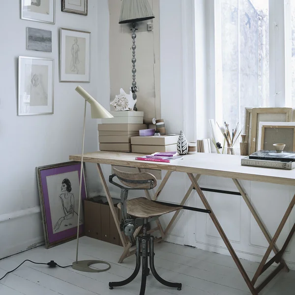 AJ Floor lamp from Louis Poulsen