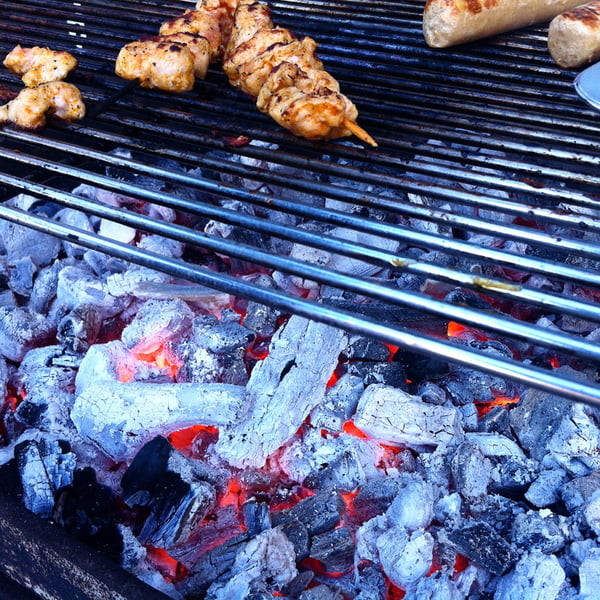 Barbecueing at Connox