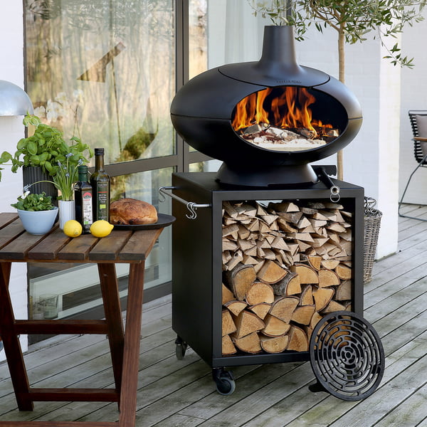 Barbecuing with the Forno barbecue oven