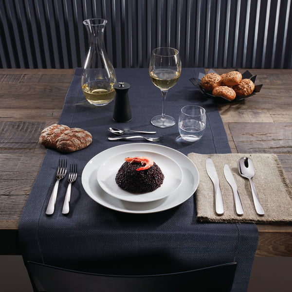Giro cutlery set from Alessi