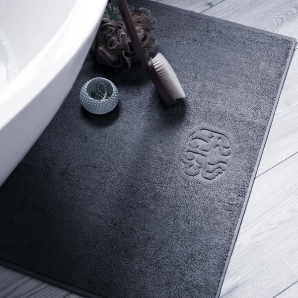 The Georg Jensen Damask - Damask Terry bathroom mat in slate as a shower mat