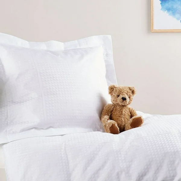 Facet children&#39;s bedding by Georg Jensen Damask