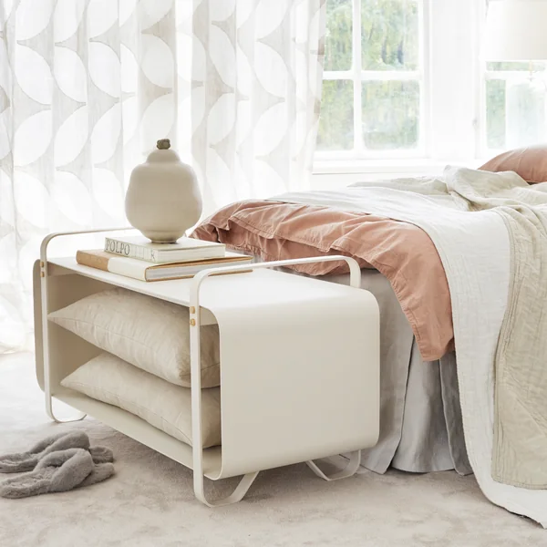 Bench Ninne, white from Eldvarm in the bedroom