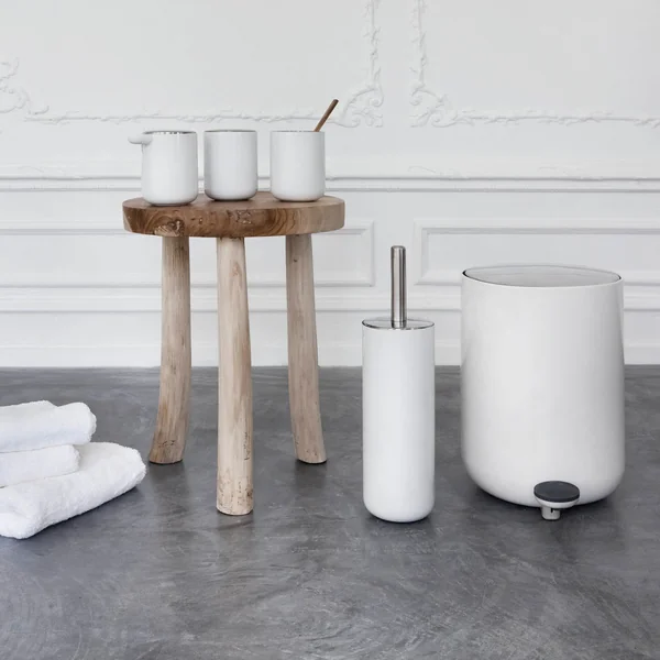 Audo - Bath soap dispenser