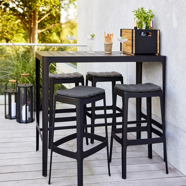 Cane-line - Cut bar table, black